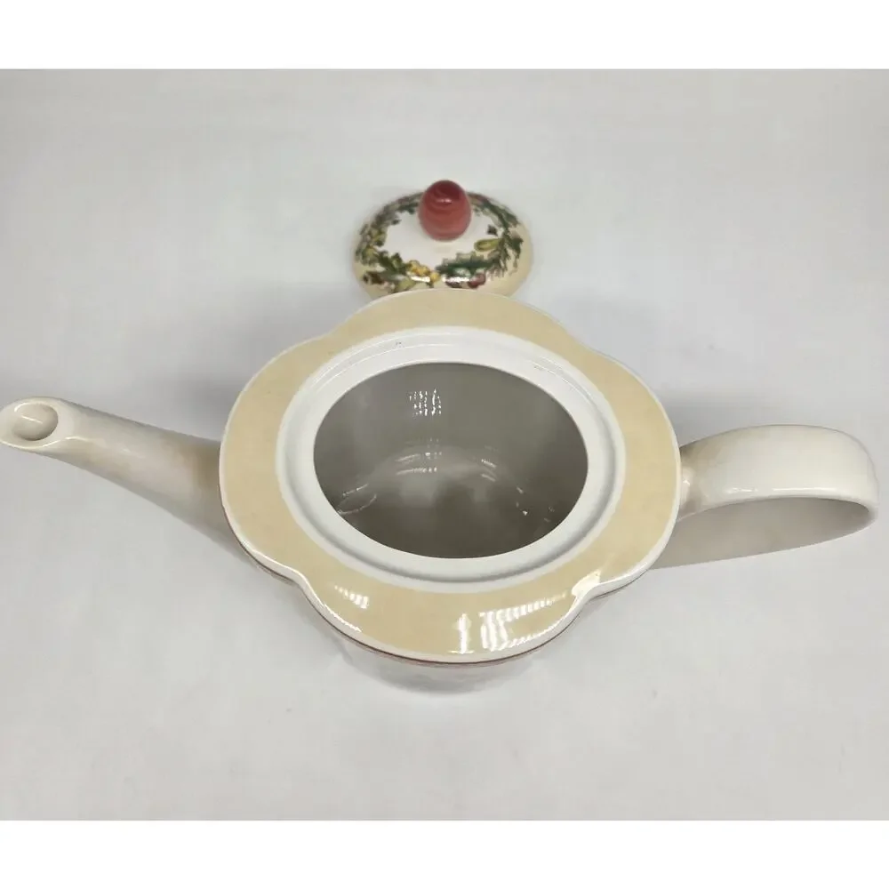 Vintage Villeroy & Boch Festive Memories Coffee Pot‎ w/Lid Christmas China Rare
